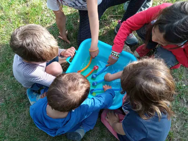 Laboratorio animazione bolle di sapone